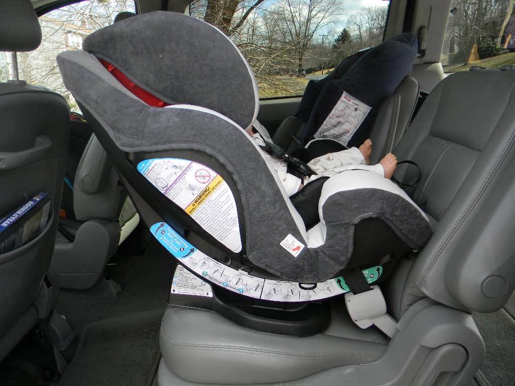 installing evenflo car seat rear facing