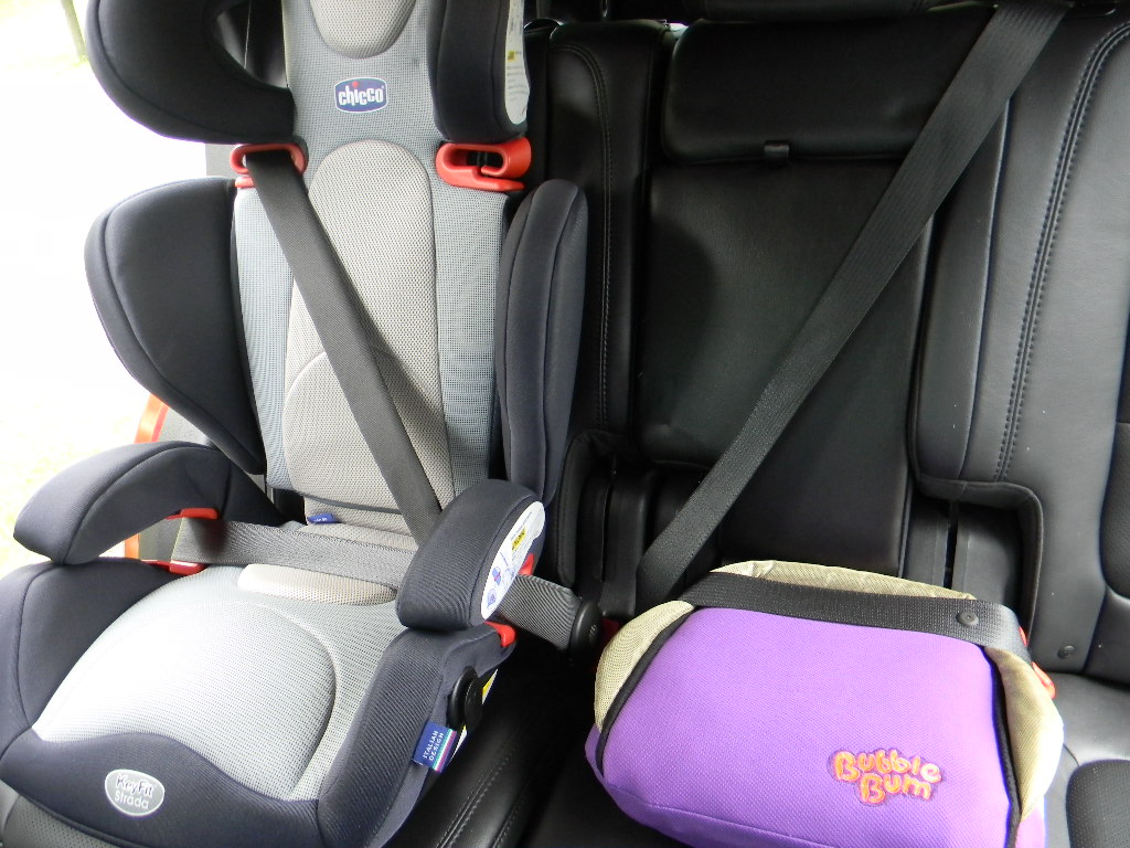 Ford Explorer Limited with Inflatable Seatbelt Technology – the kids,  carseats & boosters review – CarseatBlog