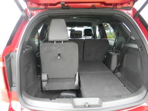 Ford Explorer Limited with Inflatable Seatbelt Technology the