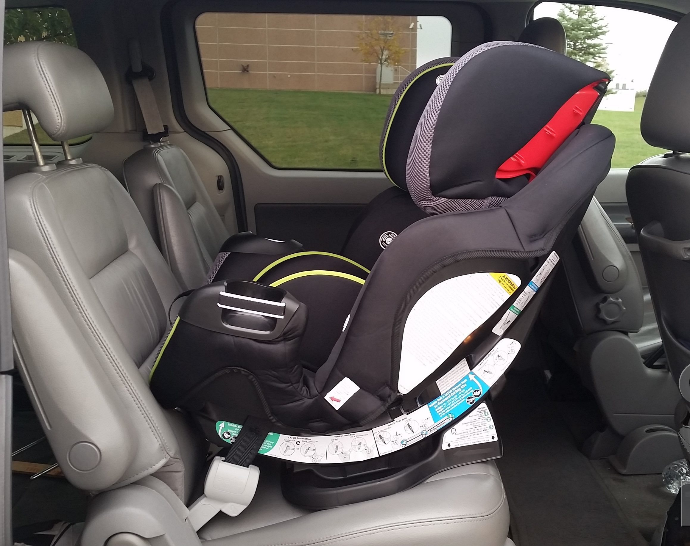 Mythbusting: A Rear-Facing Car Seat Is Never Allowed to Touch the Front Seat  – CarseatBlog