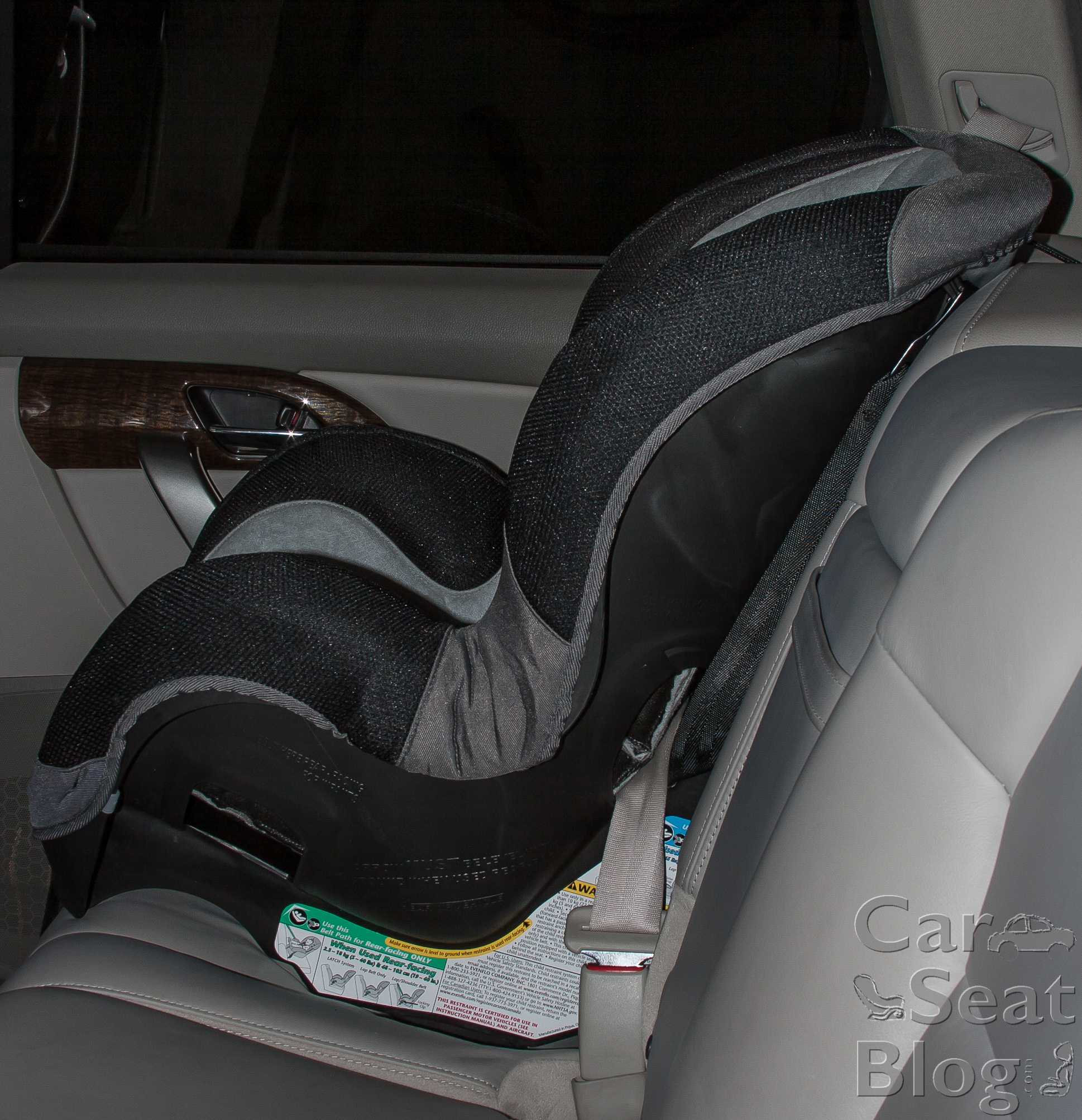 evenflo 360 car seat installation