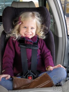 Clek Fllo Convertible Carseat Review: Cool, Hip—Dare I Say, Royal ...