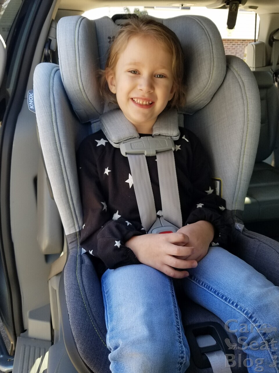 https://carseatblog.com/wp-content/uploads/2021/03/UPPAbaby-KNOX-FF-6-year-old.jpg